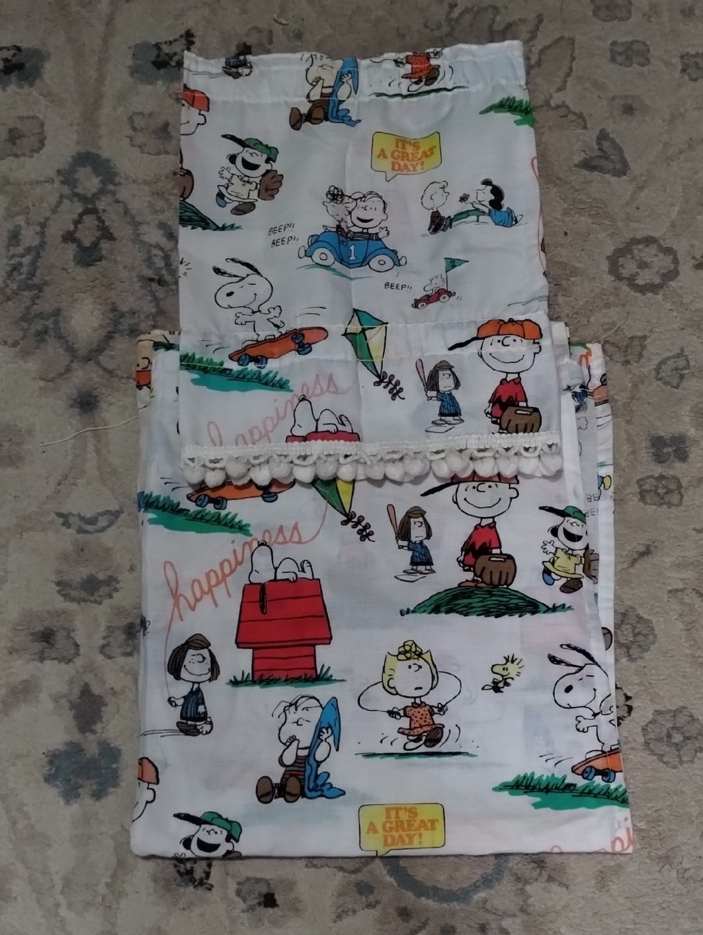 Vintage Peanuts Gang, Snoopy, Curtains And Valance Set